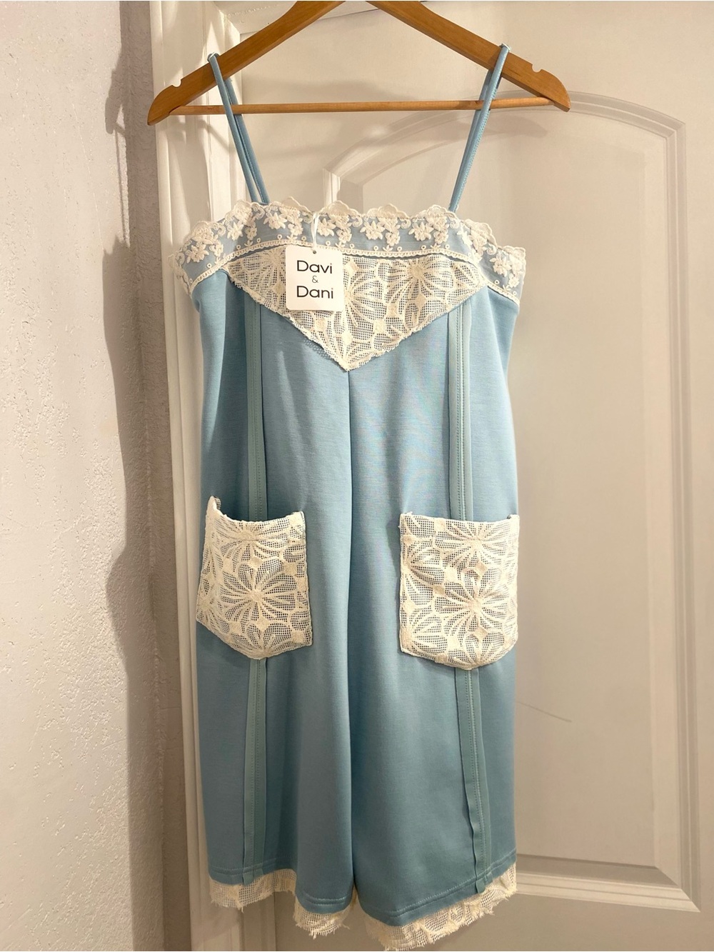 NWT Davi & Dani Light Blue Lace Trim Romper Size Medium